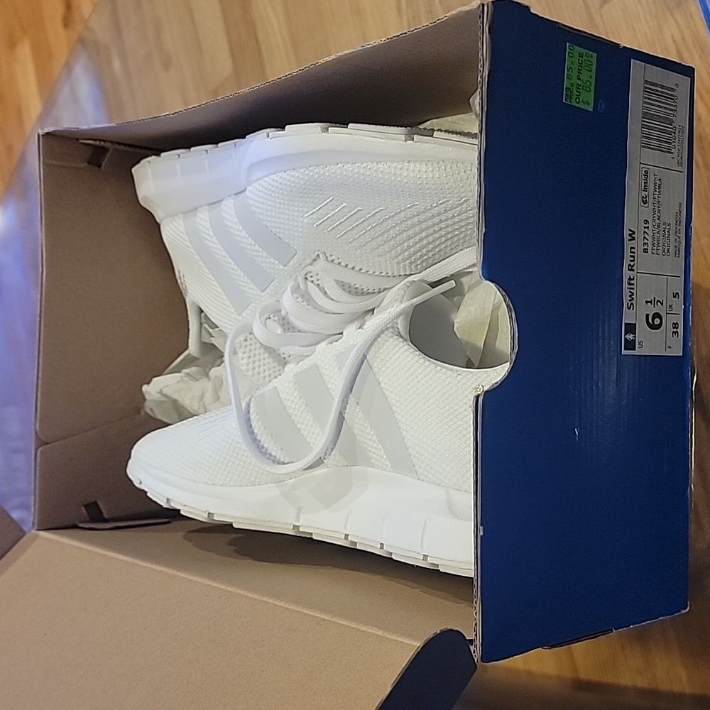 Adidas$Firm